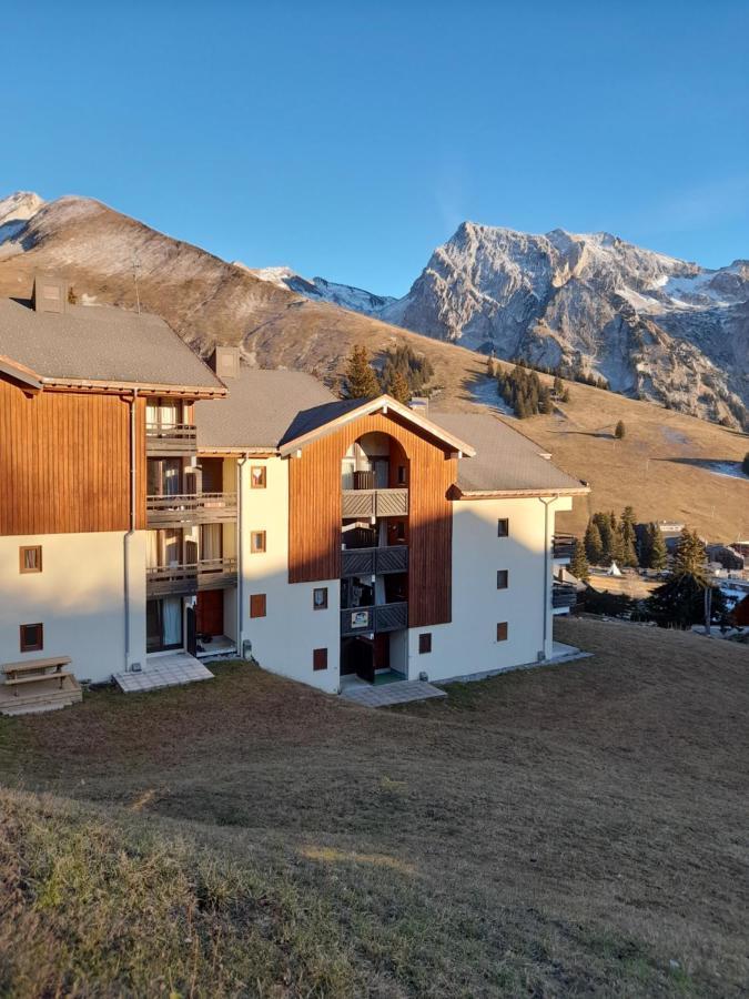 Appartement Au Coeur Des Aravis マニグード エクステリア 写真